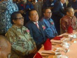 Zulkifli Hasan Dan Oesman Sapta Hadiri Acara HUT Paguyuban Tionghoa