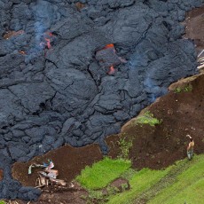 Terus Bergerak, Aliran Lava Gunung Kilauea Ancam Rumah Warga Hawaii