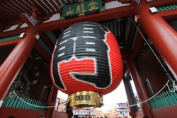 3 Lampion Raksasa di Kuil Sensoji, Tokyo
