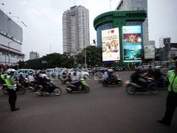 Motor Perlu Dibatasi Pak Polisi?