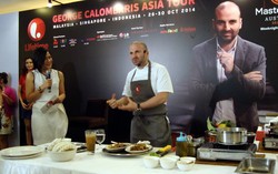 Mampir ke Jakarta, George Calombaris MasterChef Australia Cicipi Rujak Cingur dan Cendol
