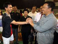Menpora Blusukan ke Pelatnas Bulutangkis
