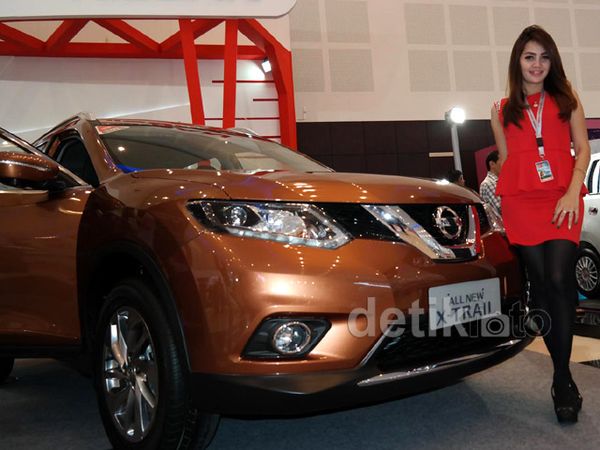 Mobil-mobil Anyar ini Merayu Publik Surabaya