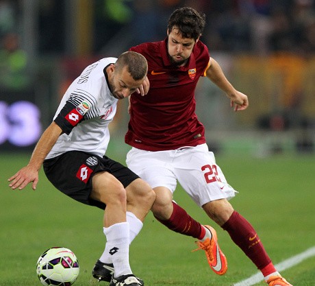 Roma Tundukkan Cesena 2-0