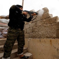 Serangan Udara Militer Suriah Tewaskan 221 Warga Sipil dalam 10 Hari