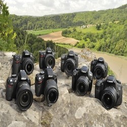 Dilema Antara Canon 700D atau Nikon D5300