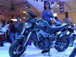 Sang Pilot pun Ikut Kesengsem Moge