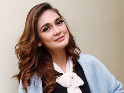 Luna Maya Tak Ingin Menikah di Tanah Suci