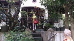 Rumah Dokter Didatangi Pengantar Paket, Anak dan Pembantunya Terluka Parah