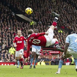 Rooney Meneror Etihad Stadium