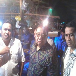 Blusukan Tengah Malam ke Pasar Kramat Jati, Ini Tujuan 3 Menteri Jokowi