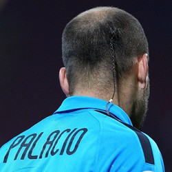 Belum Bikin Gol, Palacio Diminta Tetap Kalem