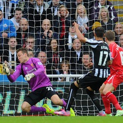 Kalahkan Liverpool, Newcastle Lanjutkan Catatan Bagus