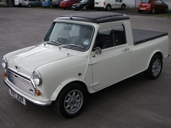 MINI Pikap, Tampung Jadul Tapi Jeroan Baru