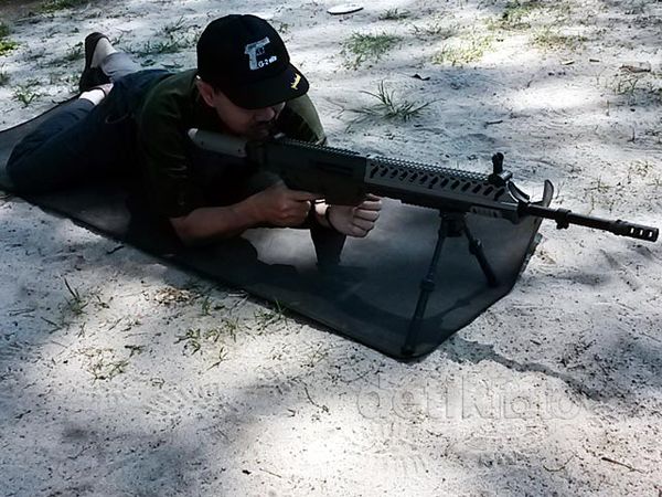 Sudirman Said Jajal Senjata Pindad