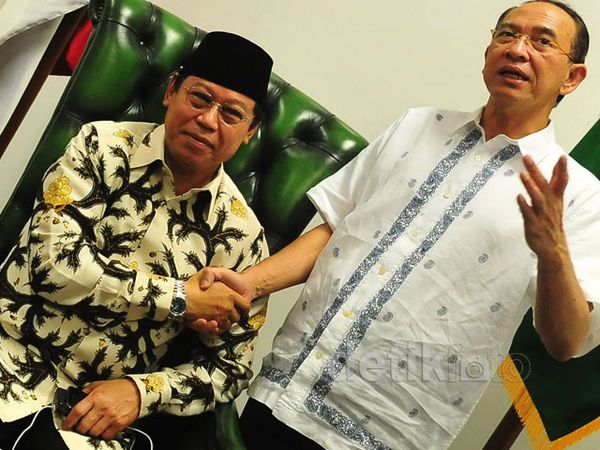 SDA Tunjukkan Djan Faridz Ruangan Kerjanya