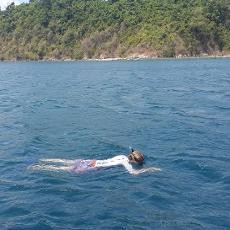 Berencana Diving di Pulau Cina Bawean, Ini yang Harus Dicatat!