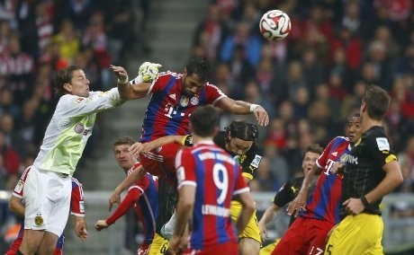 Comeback, Bayern Kalahkan Dortmund 2-1