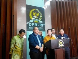 Wasekjen PDIP Berharap MPR Jadi Mediator Kisruh DPR