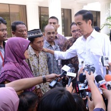 Mursidah dan Cerita Tentang Jokowi Ganteng dan Uang dari Iriana