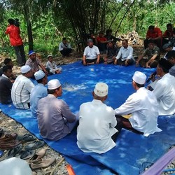 Penahanannya Ditangguhkan, Kerabat dan Tetangga Arsyad Gelar Syukuran