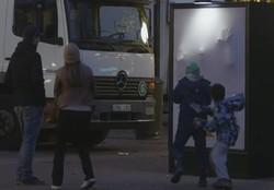 Ketika Turis Dikagetkan Poster Hantu di Swedia