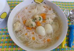 Video Resep: Sup Misoa Bola Ayam Sayuran