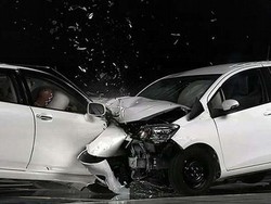 6 Cara Mengetahui Mobil Bekas Tabrakan