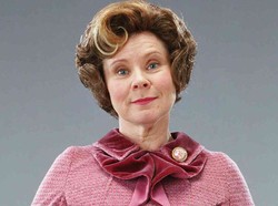 Karakter Dolores di Harry Potter Terinspirasi dari Mantan Guru J.K Rowling