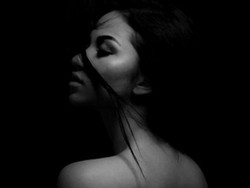 Ingin Ubah Image, Ariel Tatum Akui Senang Tampil Seksi