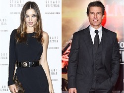 Miranda Kerr dan Tom Cruise Pacaran?