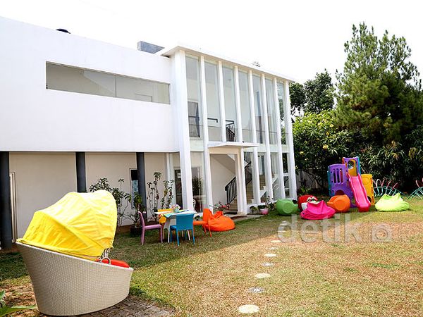 Jalan-jalan ke 'Rumah Taman' Milik Kak Seto Jalan-jalan ke 'Rumah Taman' Milik Kak Seto