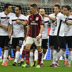Palermo Tundukkan Milan 2-0 di San Siro