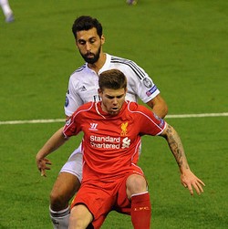 Kontras El Real dengan The Reds