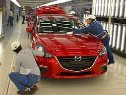 Mazda2 Sedan Ikut Dijual di Indonesia, Mazda?