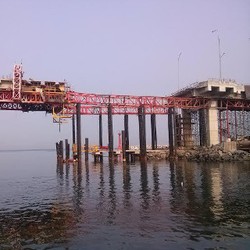 Jembatan Soekarno 11 Tahun Tak Rampung, Ini Kata Menteri Basuki