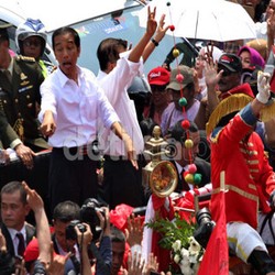 Jokowi: APBD untuk Aparatur dan Pembangunan 80:20, Itu Berbahaya