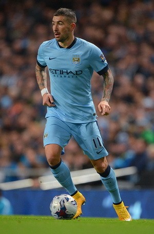 Cedera Betis, Kolarov Absen Sebulan