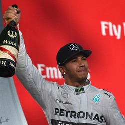 Hamilton Pede Bahas Kontrak Sendiri Usai Keluar dari Manajemen Simon Fuller