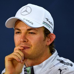 Asalkan Bisa Jadi Juara Dunia, Rosberg Akan Abaikan Kontroversi Poin Dobel