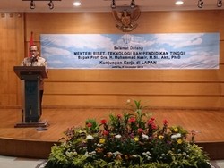 Kunjungi LAPAN, Menristek Nasir Tekankan Stop Pemborosan APBN