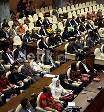 Diajak Rujuk KMP, DPR Tandingan: Cari Solusi yang Harus Sama-sama Enak