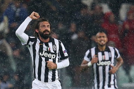 Yang Spesial dari Pirlo di Laga ke-100 Dirinya di Liga Champions