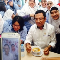 Ngantor Seharian, Menperin Saleh Husin Kembali Didatangi Pengusaha Otomotif