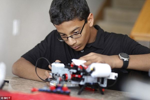 Shubham, Bocah 'Ajaib' Pencipta Printer Braille