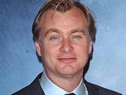 Tak Ingin Buat Adegan Post-Credits, Christopher Nolan Sindir Marvel