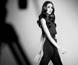 Model Transgender Jadi Bintang Iklan Brand Kecantikan