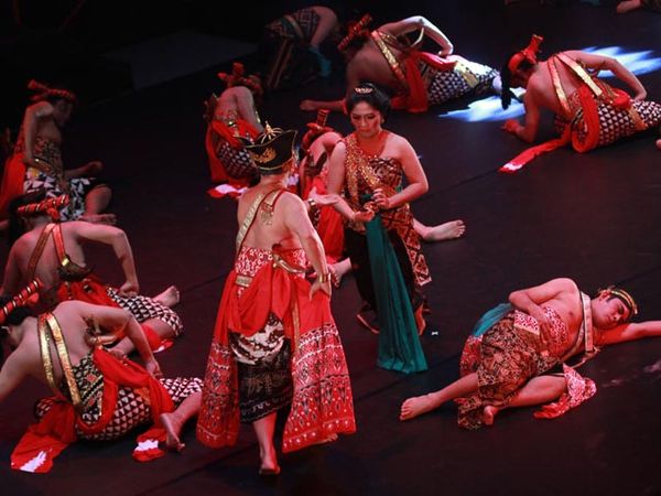 Tari Klasik 'Roro Mendut' Buka IDF 2014