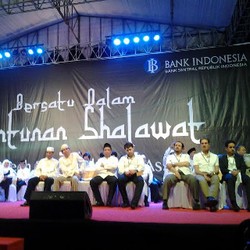 Wapres JK Buka Festival Ekonomi Syariah Internasional di Surabaya