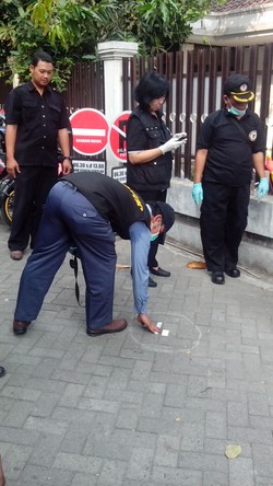 Cek Harrier dan Pagar, Ini Hasil Olah TKP Penembakan di Rumah Amien Rais